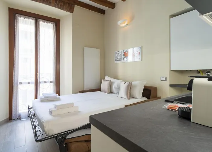 Easylife - Romantico Rifugio In Porta Venezia